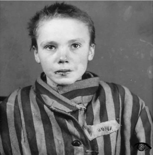 Это Чеслава квока.  