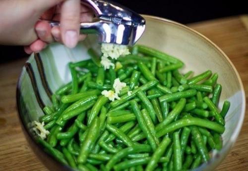 Салат из зеленой фасоли с яйцами. 03 Салат из зеленой фасоли с яйцами. 03