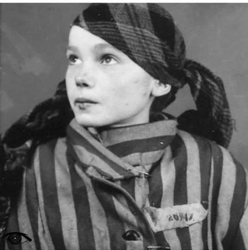 Это Чеслава квока. 02