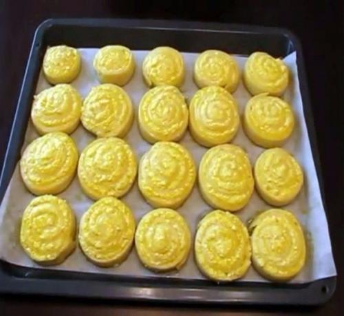 Творожные завитушки в сметанной заливке. 02