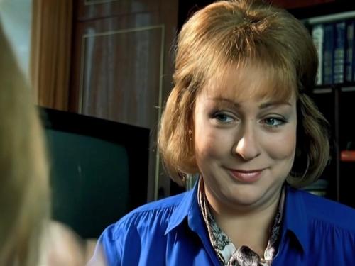 Олды здесь?  Саша белый спустя 23 года встретился с тётей. 02