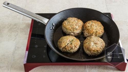 Котлeты с зеленью. 05