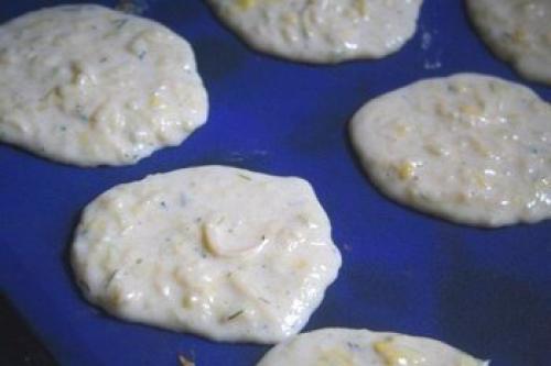 Эти оладьи уникальны тем, что готовятся в духовке, а не жарятся на масле. 03 Эти оладьи уникальны тем, что готовятся в духовке, а не жарятся на масле. 03