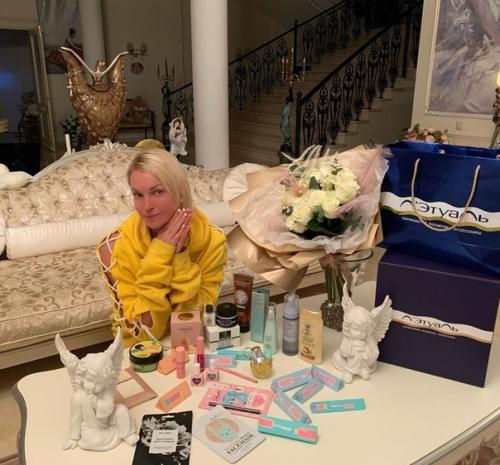 Анастасия волочкова. Как вы к этой спортсменке относитесь? 05