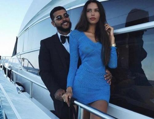 Недавно Анастасия решетова родила сына от тимати. 03