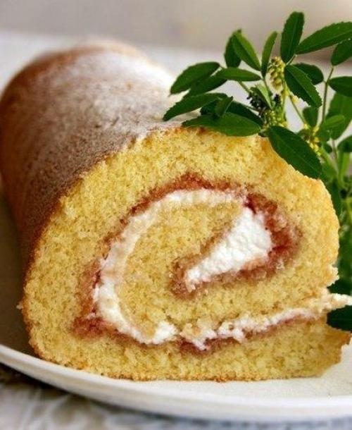 Рулет или рецепт очень удачного бисквита. Рулет или рецепт очень удачного бисквита.