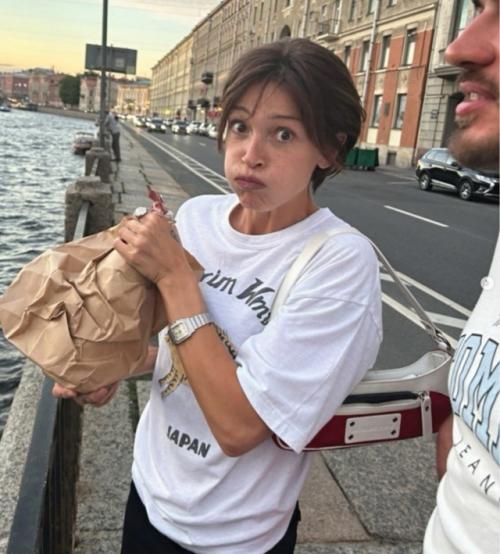 Третий раунд любви: новый супруг Насти ивлеевой оказался дважды женат. 04