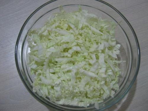 Салат Новогодний.   Салат с мандаринами превосходно подходит к новогоднему столу. 02