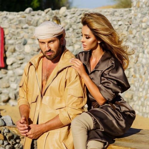 Александр ревва и его любимая жена Анжеликой. 03