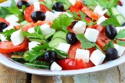 Греческий салат?   Ингредиенты: