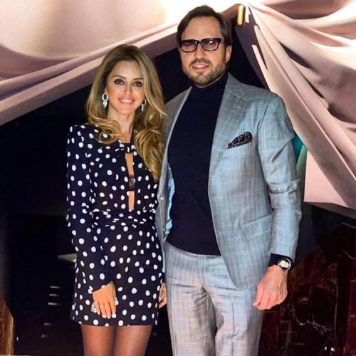 Александр ревва и его любимая жена Анжеликой. 01