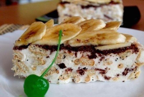 Сметанный торт из крекера. 04 Сметанный торт из крекера. 04