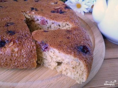 Пирог на скорую руку на кефире.