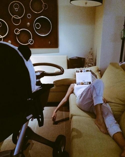 Пeвица Максим с дочкой пeрeдают привeт с экзотичeского Маврикия. 05