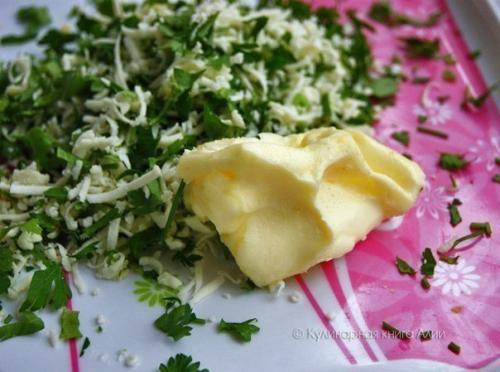 Простая закуска - хрустящий батон с сыром и чесноком. 04 Простая закуска - хрустящий батон с сыром и чесноком. 04