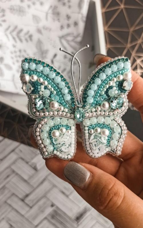 Броши из бисера ручной работы. 05