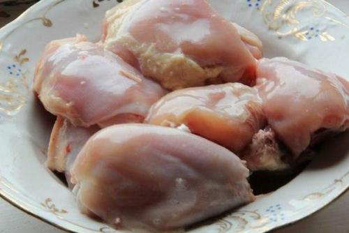 Гульчехра. Гульчехра - это узбекское блюдо, которое представляет собой курицу, тушеную в молоке и сметане. 02 Гульчехра. Гульчехра - это узбекское блюдо, которое представляет собой курицу, тушеную в молоке и сметане. 02