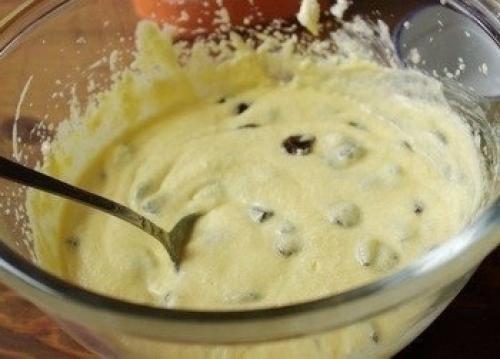 Кекс с изюмом. 02