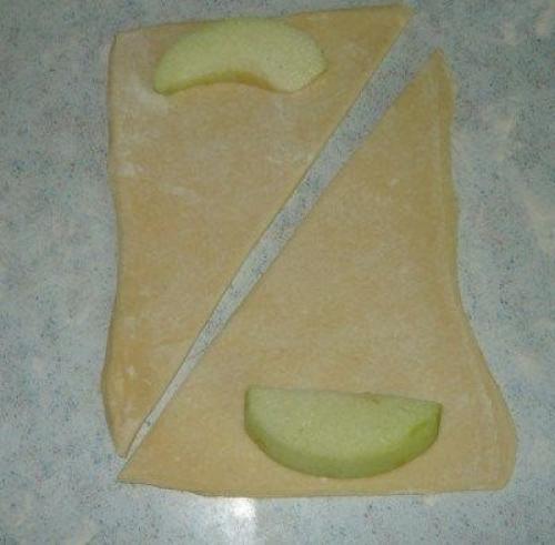 Слойки с яблоками. 02