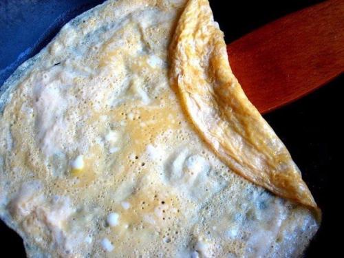 Яичный рулет.  Ингредиенты: 03