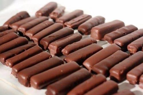 Конфеты с карамелью в шоколадной глазури. 05 Конфеты с карамелью в шоколадной глазури. 05