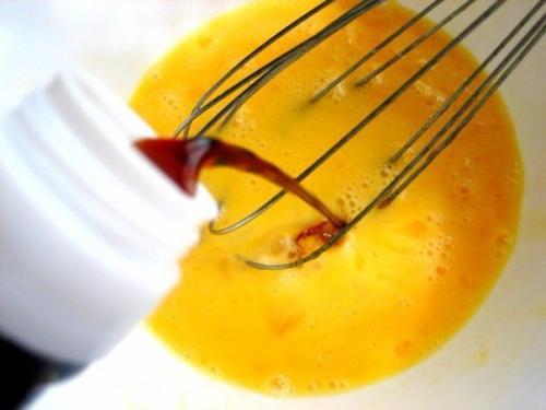 Яичный рулет.  Ингредиенты: 02