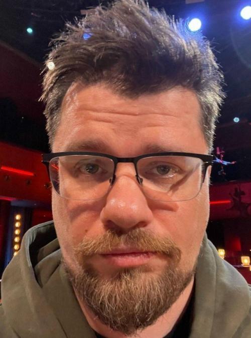 Мама не простила, а Марина смогла: почему федункив год не разговаривала с Харламовым.

