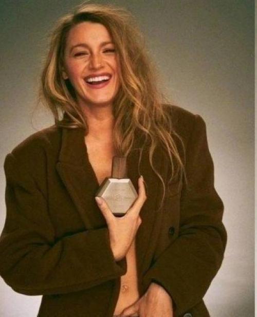 Блейк лайвли столкнулась с неожиданной реакцией на рекламу своей линейки для волос.  