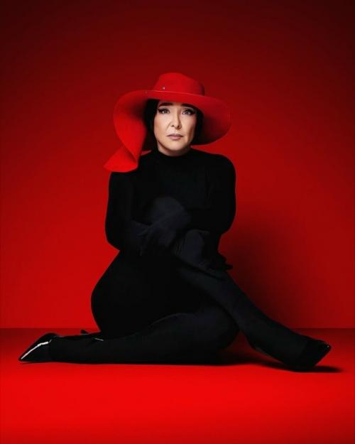 62-Летняя Лолита Милявская в съемке для нового альбома. 01