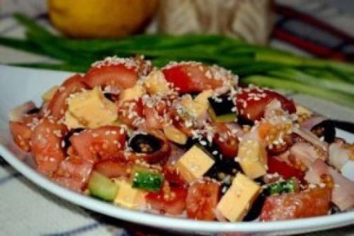 Салат с курицей, овощами и кунжутом. 03 Салат с курицей, овощами и кунжутом. 03