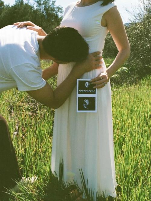 34-Летний Тейлор лотнер, известный по роли Джейкоба в Сумерках, и его супруга Тейлор доум ждут первенца. 01 34-Летний Тейлор лотнер, известный по роли Джейкоба в Сумерках, и его супруга Тейлор доум ждут первенца. 01