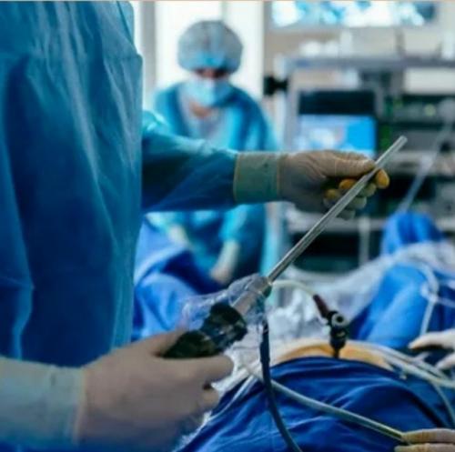 Задержана врач - косметолог, на приёме у которой погибла пациентка. 

