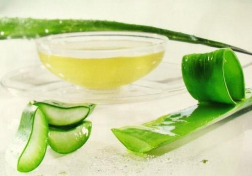 Мы делаем упругой кожу лица и шеи.