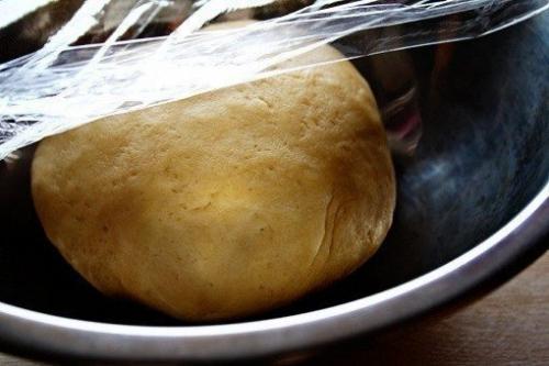 Вишневый пирог.   Пироги с этой огненно - красной ягодой обязательно придутся по вкусу и деткам, и взрослым. 02