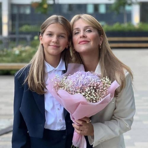 Актёры анатолий руденко и Елена Дудина с дочкой Миленой. 04