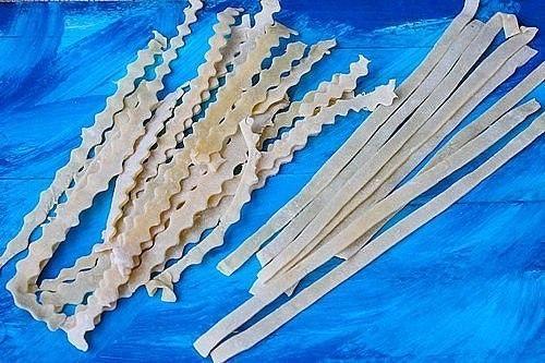 Как сделать домашнюю лапшу: 3 варианта на выбор! 06 Как сделать домашнюю лапшу: 3 варианта на выбор! 06