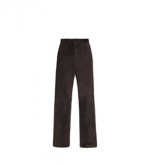 Замша - одна из самых актуальных тканей в этом сезоне. 02