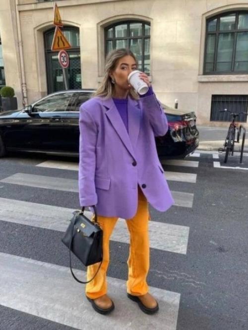 Красный цвет - несомненный тренд, но все-таки он начал потихоньку отходить на задний план. 03