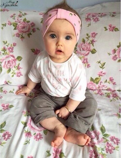 Начиналось утро просто: