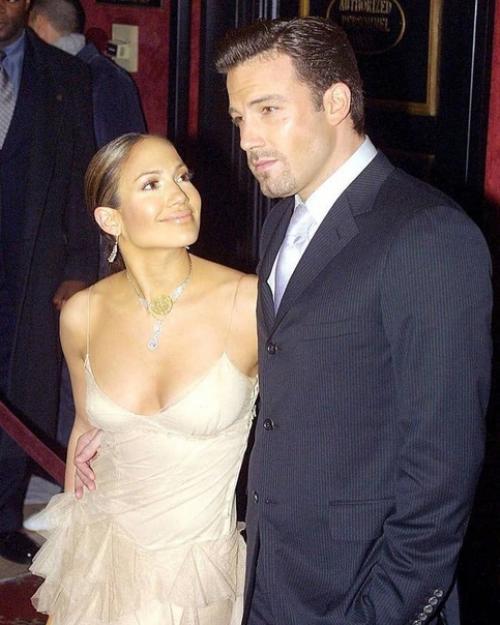 Сладкая парочка джей Ло и Бен аффлек. 05