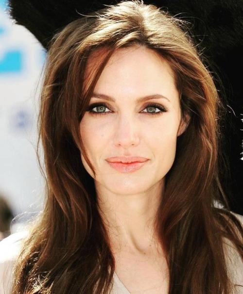 Удивительный факт об Анджелине Джоли. 03