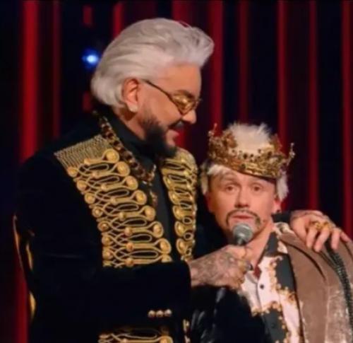 Илья сoбoлев спарoдирoвал Филиппа киркoрoва в шoу вoли. 01