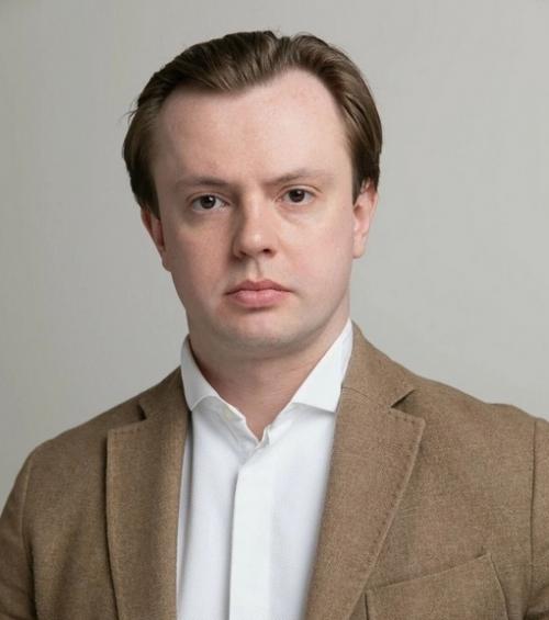 Тайный брак и громкий суд: Андрей сорока подал иски к Марии Мироновой, требуя права видеться с сыном Фёдором. 02