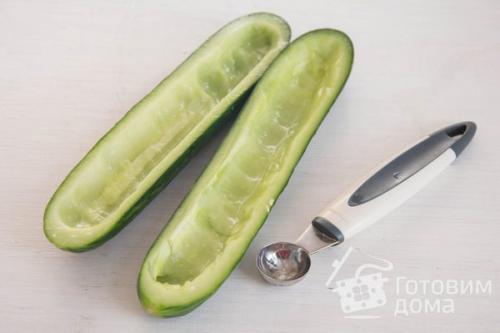 Праздничная закуска из свежего огурца со сливочным сыром. 01 Праздничная закуска из свежего огурца со сливочным сыром. 01