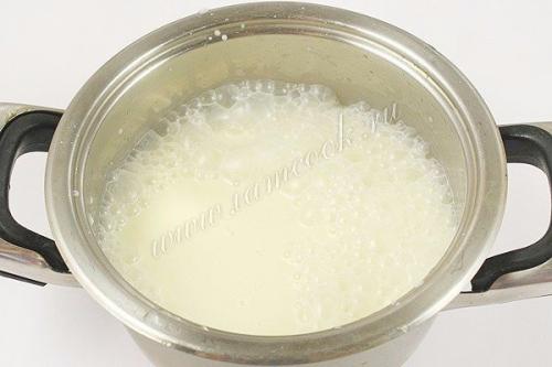 Торт бисквитный с фруктами, желе и йогуртом. 03