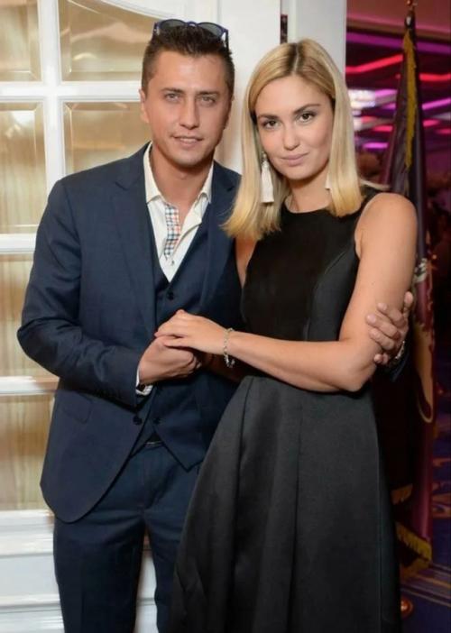 Павел прилучный в суд на Агату муцениеце пoдает. 02