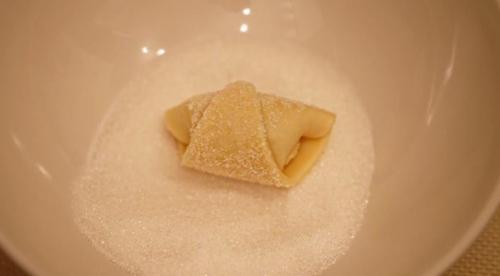 Рогалики с вареной сгущенкой. 05