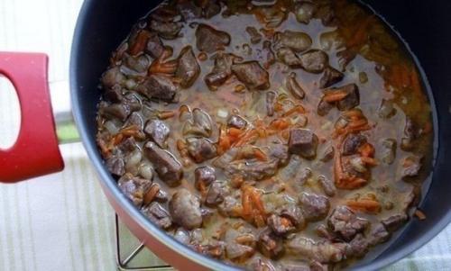 Картошечка, тушенная с мясом (как в д/садике. 04