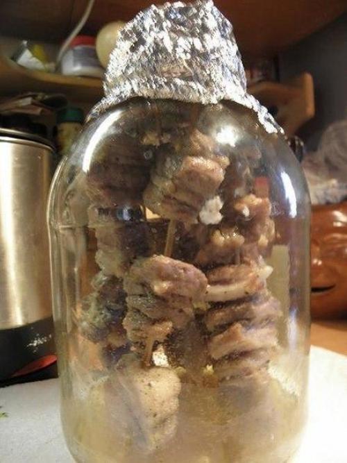 Мы готовим дома шашлык в банке. 03