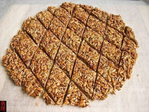 Козинаки с семечками и кунжутом. 04 Козинаки с семечками и кунжутом. 04